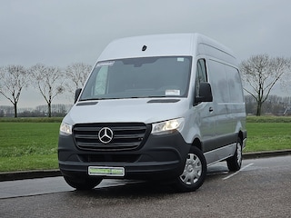 Mercedes-Benz Sprinter 315 L2H2 RWD Mbux