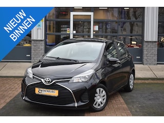 Toyota Yaris 1.3 VVT-i Aspiration Navi Airco Camera Km 59.500!!