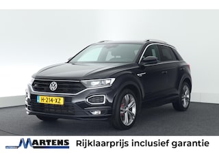 Volkswagen T-Roc 1.5 TSI 150pk DSG R-Line Sport Trekhaak Camera Keyless Led Virtual Cockpit Navigatie