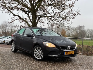 Volvo V40 1.6 T3 Momentum | Cruise + Clima + Goed ONDH. nu € 8.975,-!!!