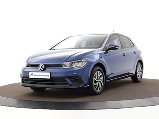 Volkswagen Polo 1.0 TSI 95pk Life · Apple/Android Car Play · P-Sensoren · Airco · DAB · Getint Glas · 15'' Inch · Garantie t/m 31-10-2027 of 100.000km