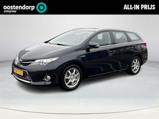 Toyota Auris Touring Sports 1.8 Hybrid Executive (Navigatie - Park.assist)