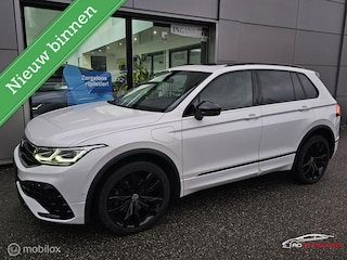 Volkswagen Tiguan 1.4 TSI eHybrid R-Line Panorama/Leder/HUD/Black style