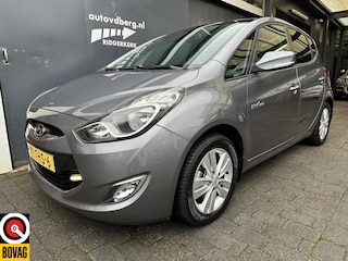 Hyundai ix20 1.4i i-Vision Climat | PDC | Trekhaak | Pano |