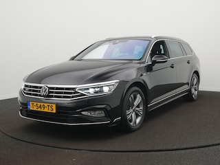 Volkswagen Passat Variant 1.5 TSI R-Line Business ACC - Navi - Camera - Stoelverwarming