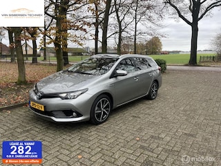Toyota Auris Touring Sports 1.8 Hybrid Freestyle camera,navi