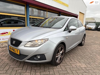 Seat Ibiza SC 1.2 TSI SPORT AUTOMAAT AIRCO