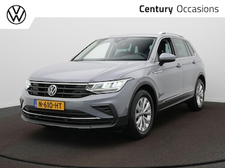 Volkswagen Tiguan 1.5 TSI Life Adaptive cruise / Virtual Cockpit / Navi / Parkeersensoren / Trekhaak