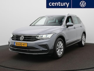 Volkswagen Tiguan 1.5 TSI Life Adaptive cruise / Virtual Cockpit / Navi / Parkeersensoren / Trekhaak