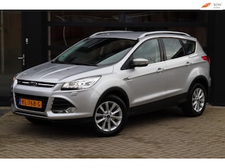 Ford Kuga 1.5 Titanium | NAP | Eerste Eigenaar | Xenon | Stoelverwarming | Navi | Camera | Climate Control | Trekhaak |