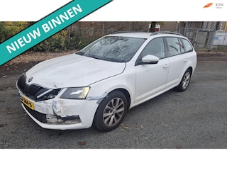 Skoda Octavia Combi 1.0 TSI Greentech Ambition Business LET OP RIJBARE SCHADE