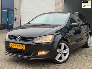 Volkswagen Polo 1.2 TSI Highline/ AUTOMAAT/ 5drs/ nap/ 3e EIG/ dealeronderhouden/ 1jaar apk/ volle opties.