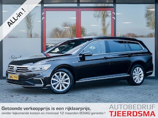 Volkswagen Passat Variant 1.4 TSI PHEV GTE Business | dYnaudio | Trekhaak | Schuif/ Kantel Panoramadak | 3D LED Matrix | Camera | Adaptieve Cruise Control | Navigatie | ErgoComfort Seat | Massage | Metallic Lak | Virtual Cockpit |