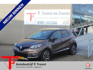 Renault Captur 0.9 TCe Helly Hansen Navigatie/Achteruitrijcamera/Keyless/Parkeersensoren/Cruise control/Climate control
