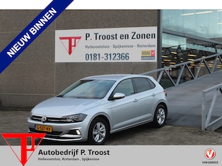 Volkswagen Polo 1.0 TSI Airco/Apple carplay/Licht metalen velgen/Privacy Glass