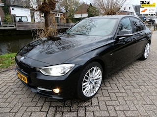 BMW 320i 170pk Edition Exe Automaat Clima Navi Xenon LED