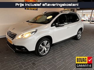 Peugeot 2008 1.6 VTi Féline / Panodak / Navi / Lederen bekleding / Trekhaak / Sportwielen