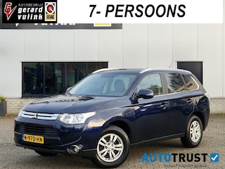 Mitsubishi Outlander 2.0 Business Edition AUTOM TREKHAAK 7PERS CAMERA
