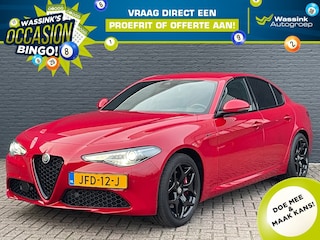 Alfa Romeo Giulia 2.0 GME 200pk Sprint I Automaat | Elektrische stoelen met memory | Carplay I Navigatie I Adaptive Cruise I Harman Kardon |