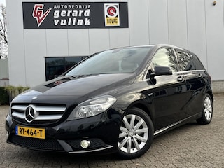 Mercedes-Benz B-klasse 180 Ambition TREKHAAK NAV CRUISE PDC