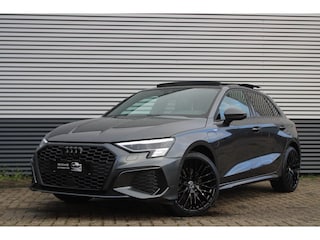 Audi A3 Sportback 40 TFSI e 3x S-Line | Panoramadak | Matrix | Camera | Lane assist | Black Optik | Apple carplay |