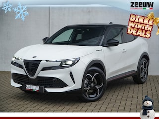 Alfa Romeo Junior 1.2 Turbo 136 PK Ibrida Speciale | Techno | Pano | Direct Leverb