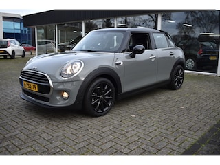 Mini Cooper 1.5 Business NAVI CRUISE LMV