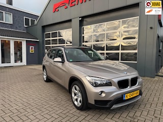 BMW X1 SDrive20i Business+/ Camera / Trekhaak .