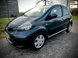 Toyota Aygo 1.0-12V Comfort 5-DEURS, AIRCO, APK, LAGE KM.