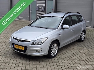 Hyundai i30 CW 1.4i Blue Dynamic Business
