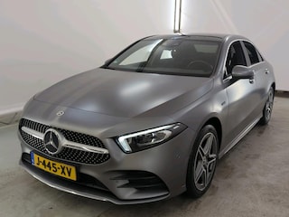 Mercedes-Benz A-klasse 250 e AMG Limited Panoramadak Sfeerverlichting Camera Multibeam-Led