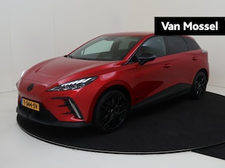 MG 4 Luxury 64 kWh | Navi | 360 Camera | 19'' GMP Lunica Sportvelgen | Warmtepomp | Stoel + Stuurverwarming | Apple CarPlay |