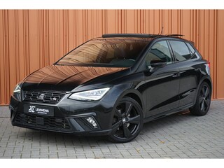 Seat Ibiza 1.0 TSI FR BLACK EDITION DSG 116PK Panodak Virtual Alcantara Carplay Camera