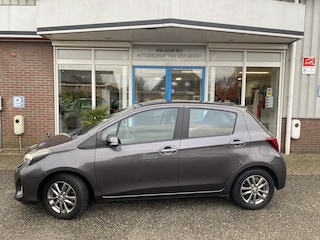 Toyota Yaris 1.3 VVT-i Trend Navigatie Trekhaak