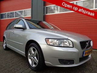 Volvo V50 2.4 Edition I 5Cilinder Automaat Clima Cruise Trekhaak LMV