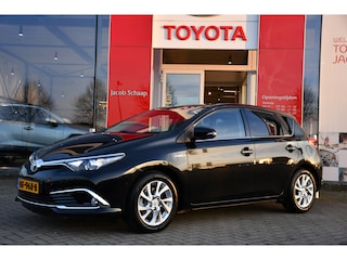 Toyota Auris 1.8 Hybrid Executive Automaat 136pk | Navigatie | Cruise control | Stoelverwarming voor | Camera achter |