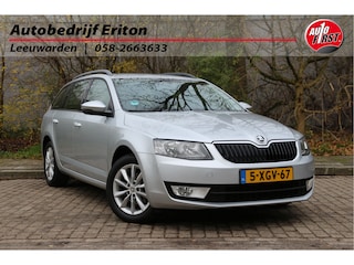 Skoda Octavia Combi 1.2 TSI 105pk Greentech Ambition Businessline | NL-auto | 5 deuren | | Climate control | Cruise control | Elek. ramen | Centr. deurvergr. | Stuurbekrachtiging | Lichtmetalen velgen | Trekhaak |