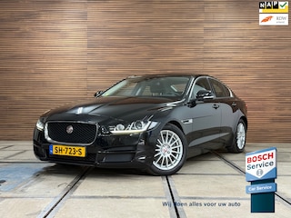 Jaguar XE 2.0 D Pure Pro Edition Automaat | Navigatie | Meridian | Bluetooth | Parkeersensoren | Keyless