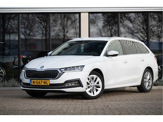 Skoda Octavia Combi 1.0 e-TSI DSG Business Edition | Navi | Trekhaak | Camera | Adapt. Cruise | Apple CarPlay | Keyless