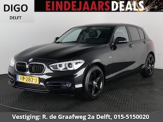 BMW 118d High Executive Automaat | Navigatie | Leder | Stoelverwarming |