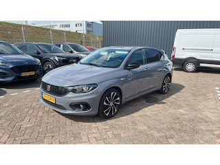 Fiat Tipo 1.4 T-Jet 16v S-Design | Trekhaak | Achteruitrijcamera | Apple Carplay | Xenon