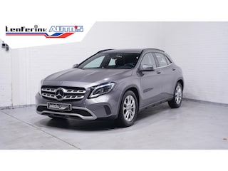 Mercedes-Benz GLA 180 Business Solution Limited Navi Clima Camera PDC NAP Leder/stof Sportstoelen Led koplampen