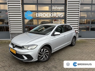 Volkswagen Polo 1.0 TSI Life Edition | Aplle Carplay | Stoelverwarming | A-uitrijcamera | Climatronic | 15 inch LMV |