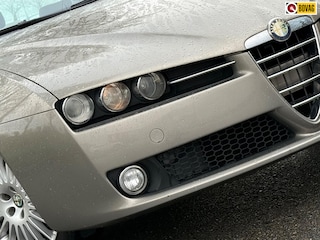 Alfa Romeo 159 2.2 JTS Distinctive | Grigio Titanio | Volledig onderhouden/Cruise/Clima/PDC/LMV - Keurig!