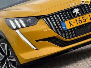 Peugeot 208 1.2 PureTech GT-Line - Jaune Faro - Panorama/3D Dash/Carplay