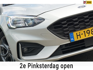 Ford Focus Wagon 1.0 125PK ST Line Business | Moondust Silver | Winterpack/AppleCarplay/Camera/LaneAssist - Keurige reisgenoot!