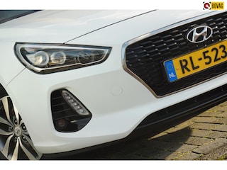 Hyundai i30 1.0 T-GDI First Edition - Polar White - Carplay/Camera/Cruise