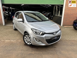 Hyundai i20 1.4i i-Motion|AUTOMAAT/TRHK/AIRCO KM 102750