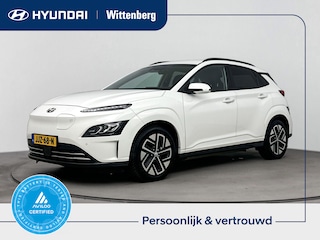 Hyundai Kona EV Fashion 64 kWh | Parkeersensoren voor en achter | Navigatie en Apple Carplay/Andoid Auto | Soh 97,5% | Warmtepomp |