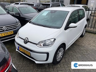 Volkswagen Up 1.0 66pk | Airco |  Navigatie via smartphone | Licht en zicht pakket | Led dagrijvrlichting | DAB radio